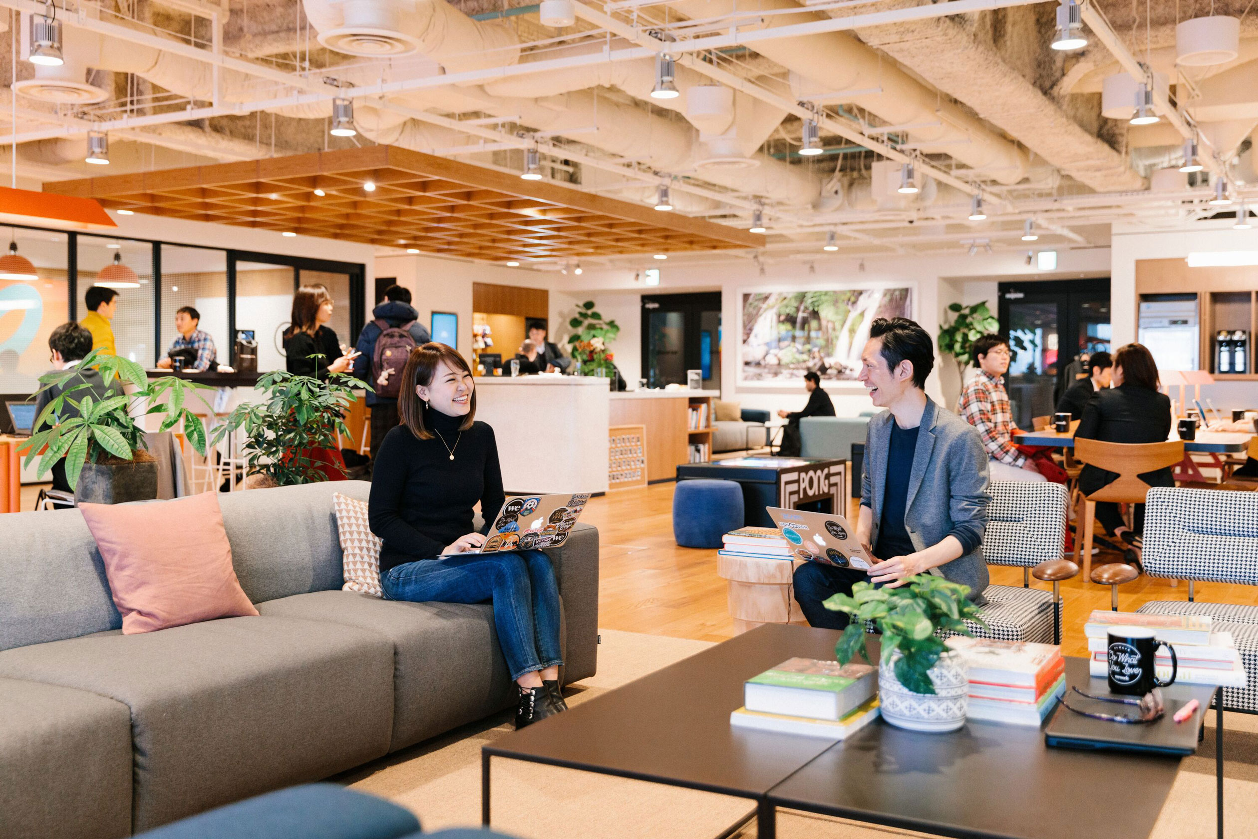 WeWork東京スクエアガーデンの室内写真